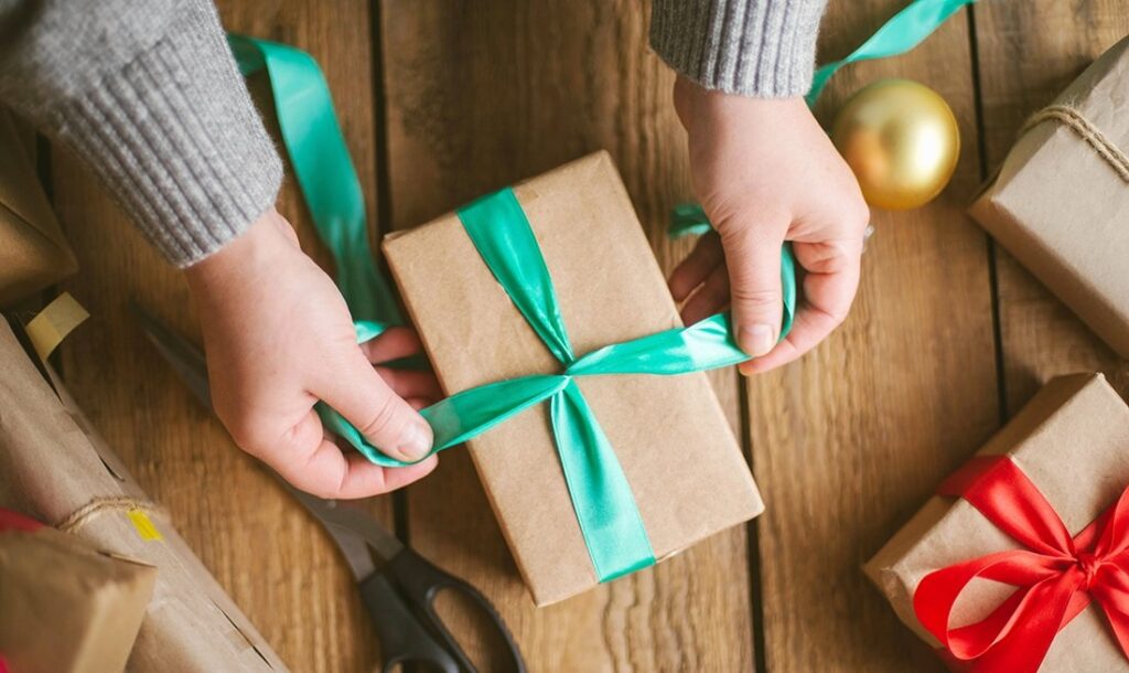 Looking For A Check Package Service Website? Here Are Some Benefits Of The Best Ones!
