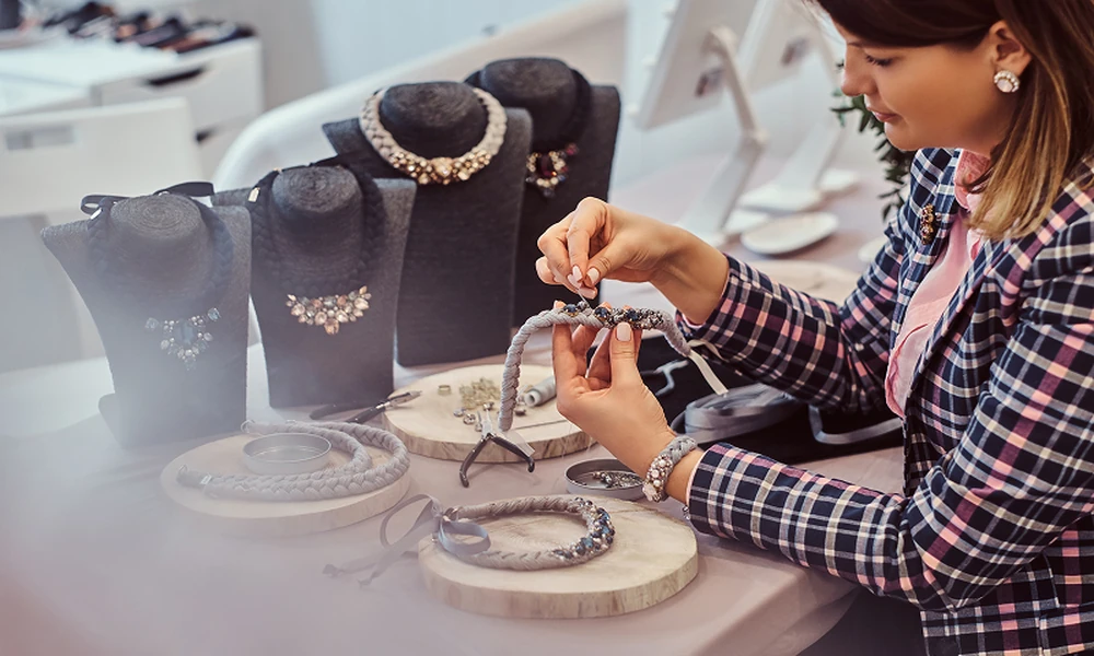 What to Check Before Purchasing Jewellery from Online Stores in Singapore